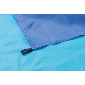 Lightweight large beach mat