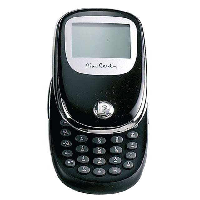 PIERRE CARDIN Calculator