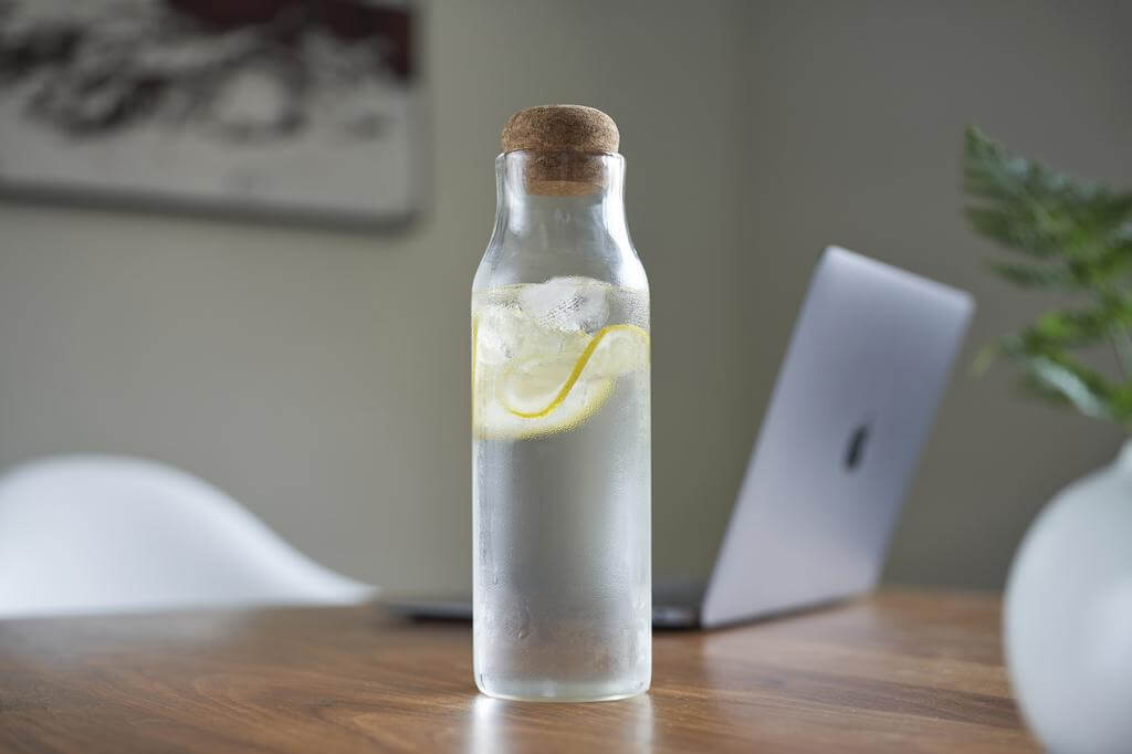 Borosilicate Glass Bottle with Cork Lid - 600ml