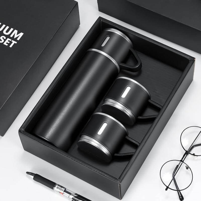 Giftology Family Set of Vacuum Flask & Two Cups - Black