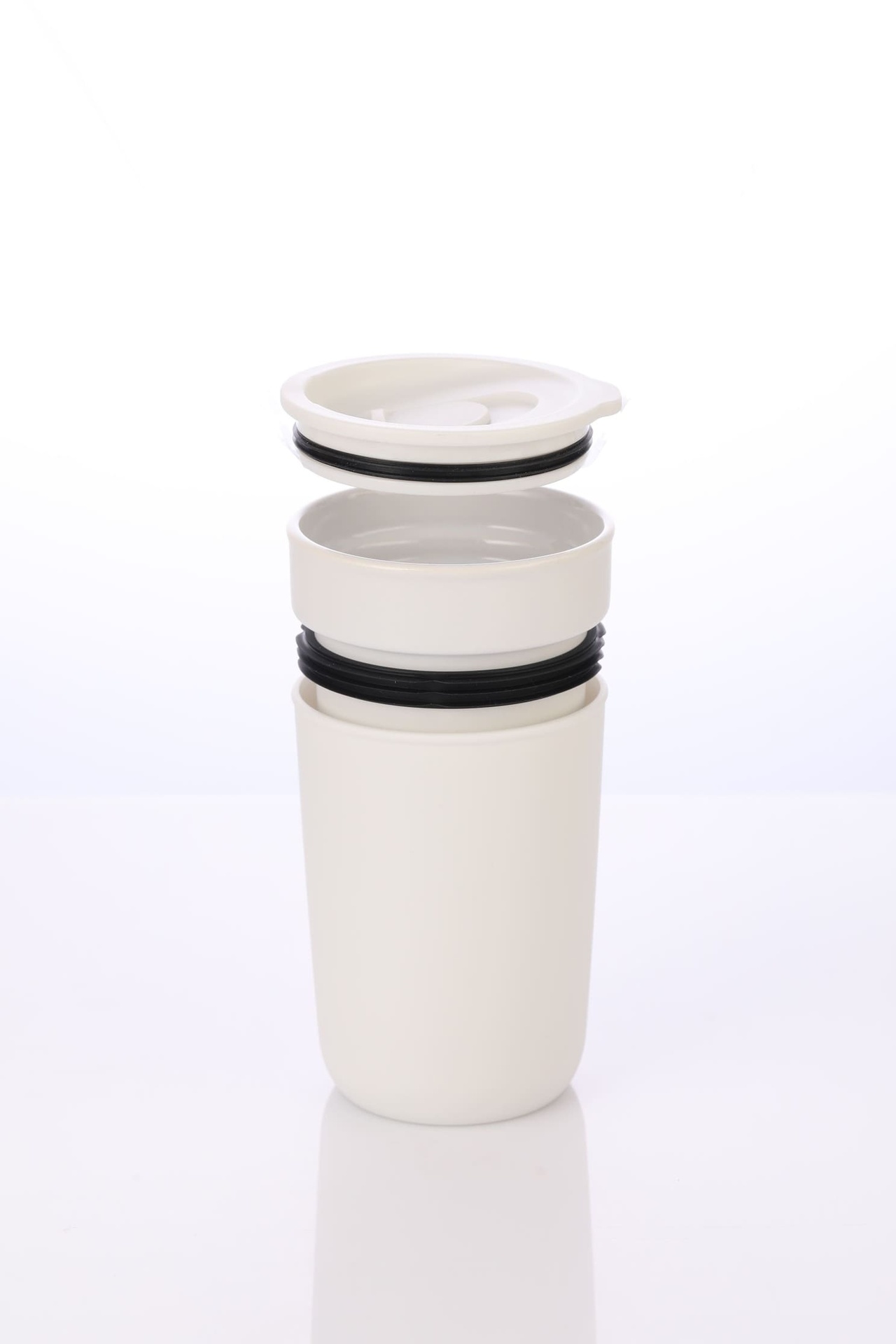 Hans Larsen Premium Ceramic Tumbler With Recycled Protective Sleeve - White