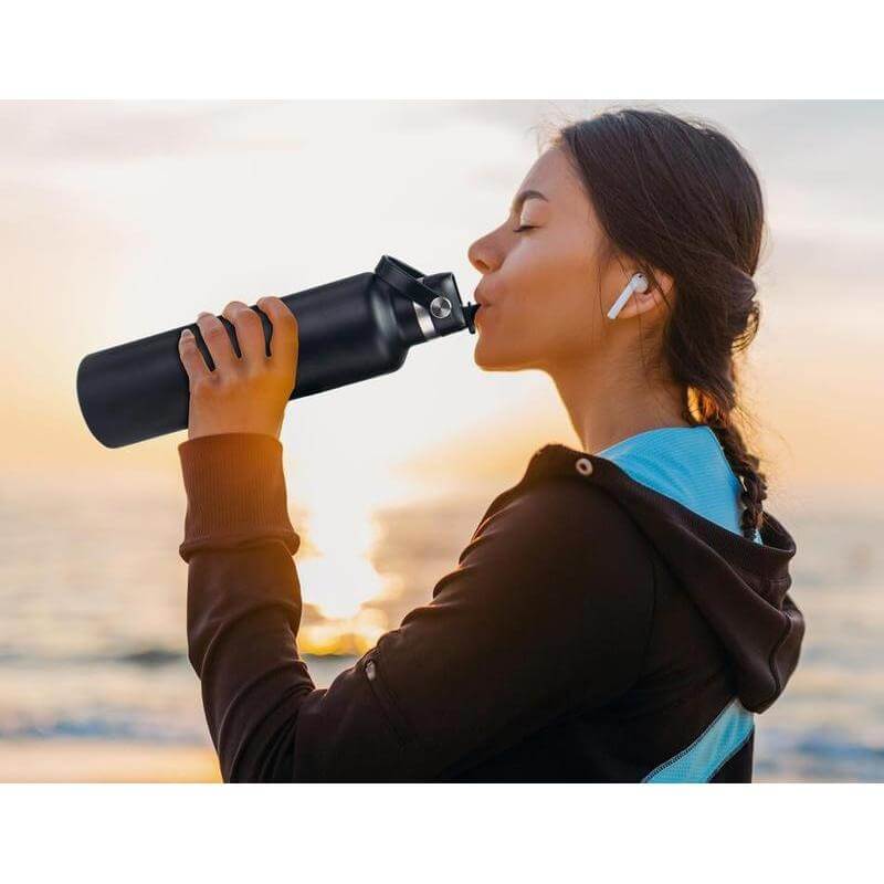 Hans Larsen Vacuum Stainless Steel Bottle with Sports Lid - 1L - Black