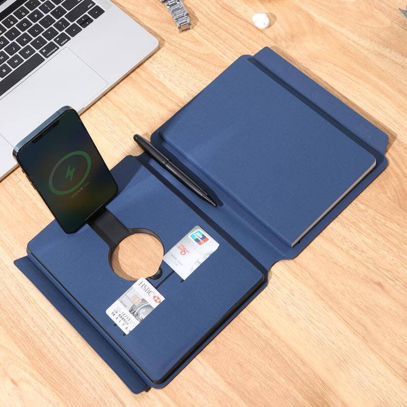 CHANGE ZERO Recycled 10000mAh 15W MagSafe Wireless A5 Organizer 32GB - Navy Blue