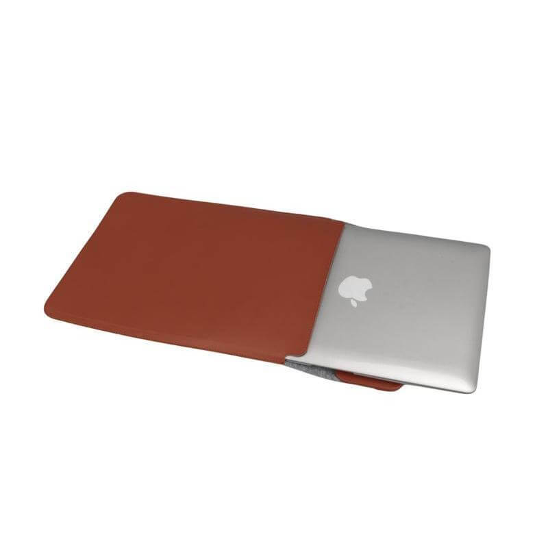 Giftology 14" Felt Laptop Sleeve With 15W Magnetic Charger - Tan