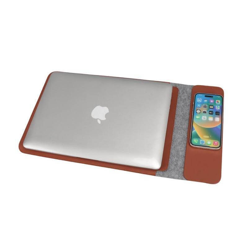 Giftology 14" Felt Laptop Sleeve With 15W Magnetic Charger - Tan