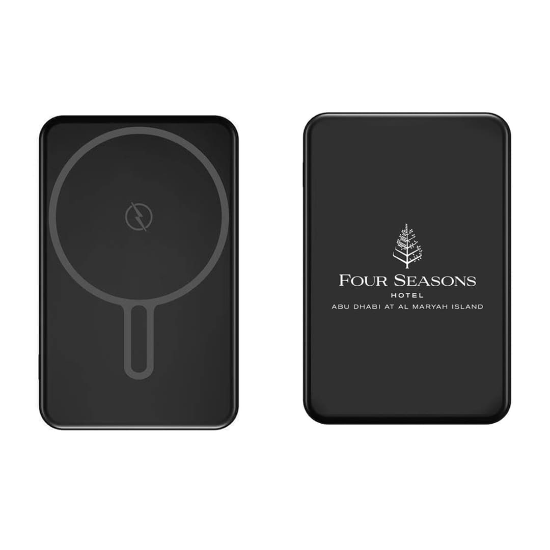 Giftology 10,000 mAh Magnetic Wireless Powerbank in Gift Box - Black