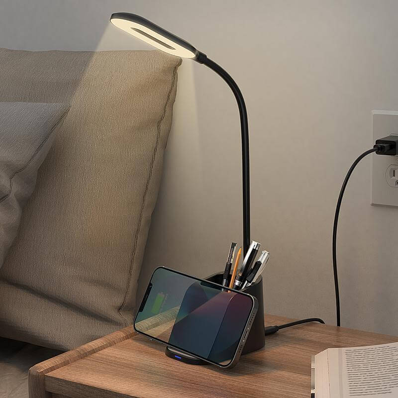 Giftology 3-in-1 Desk Lamp with 15W Wireless Charger & Pen Holder - Black