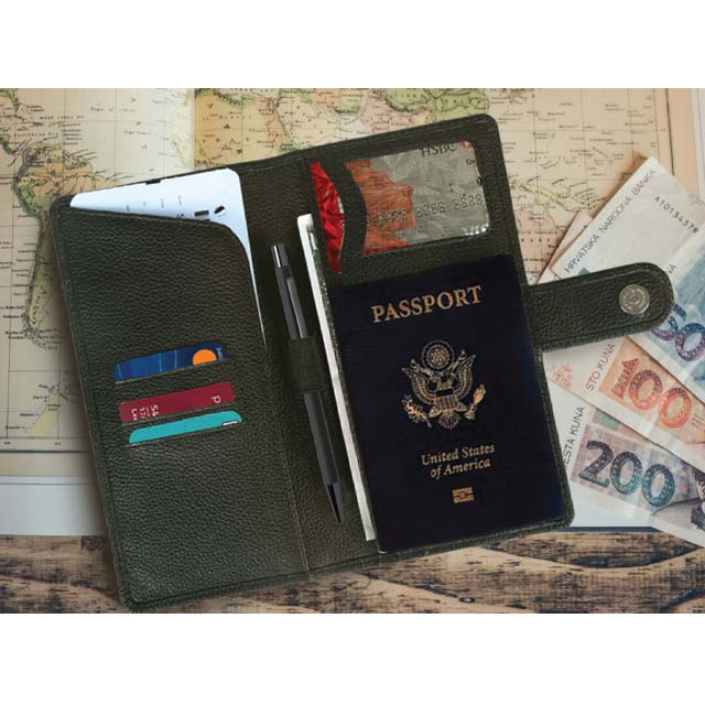 SANTHOME Travel Wallet in Genuine Leather (Anti-microbial)